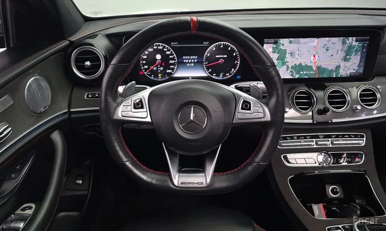Mercedes-Benz E 43 AMG * ОБДУХВАНЕ * 360 * HEAD UP * ПАНОРАМА * , снимка 13 - Автомобили и джипове - 56279794