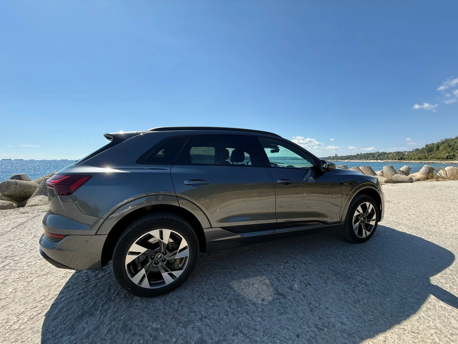 Audi E-Tron e-tron 55 quattro S-line, снимка 4 - Автомобили и джипове - 56408118