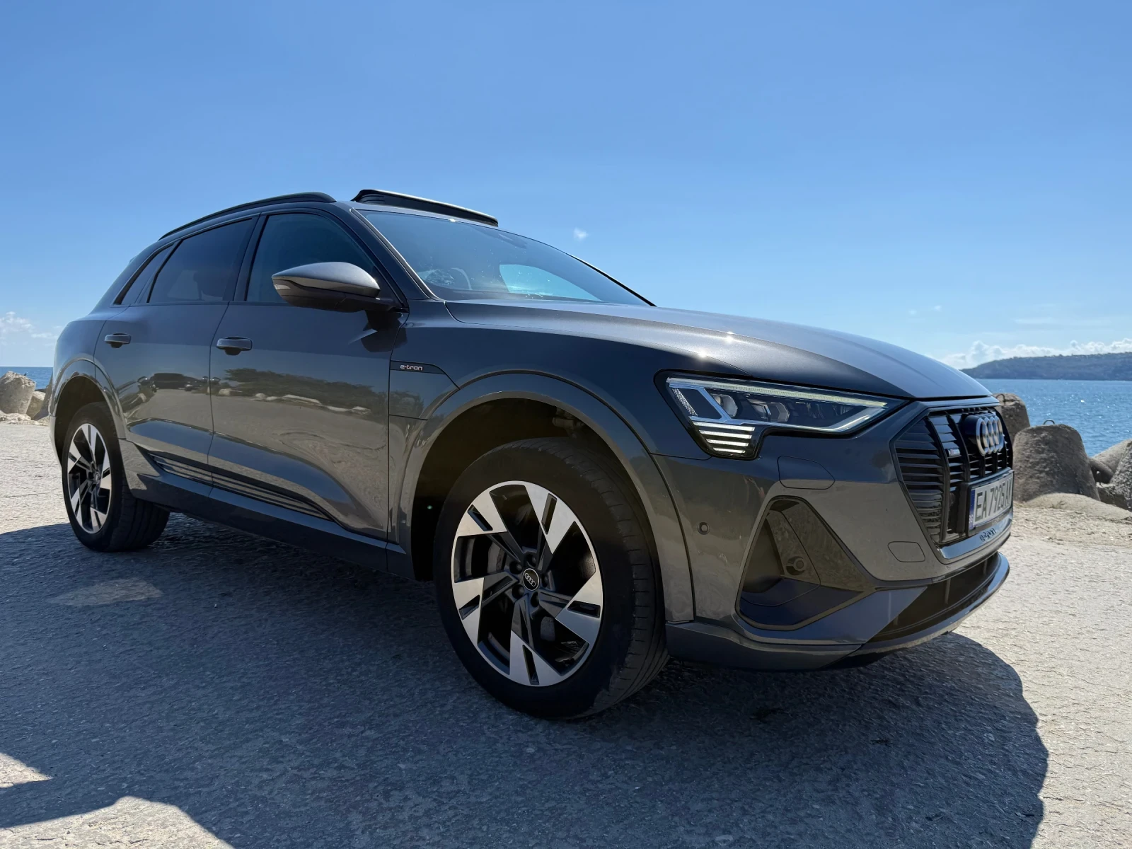 Audi E-Tron e-tron 55 quattro S-line, снимка 11 - Автомобили и джипове - 56408118