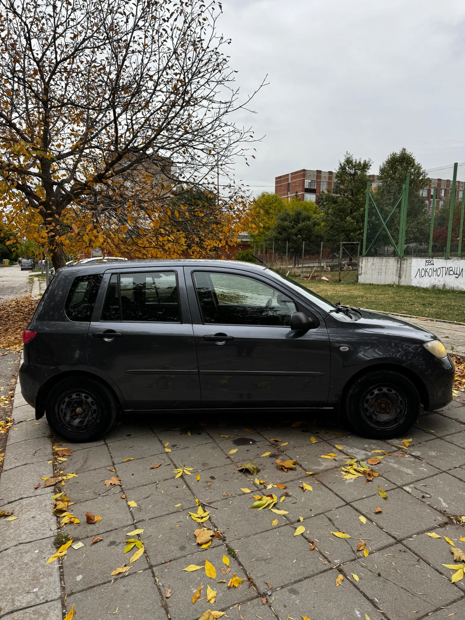 Mazda 2 1, 25, снимка 5 - Автомобили и джипове - 56681471