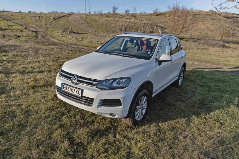 VW Touareg, снимка 3 - Автомобили и джипове - 49234611