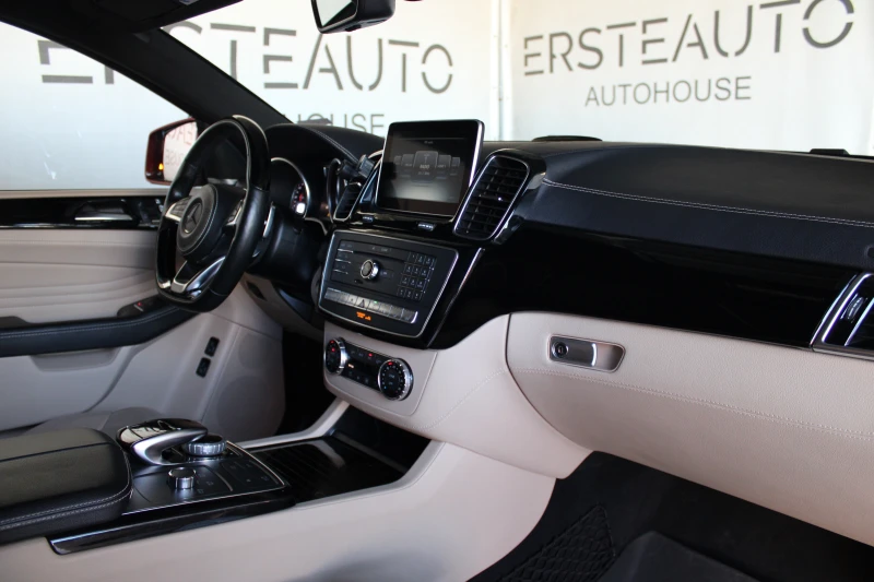 Mercedes-Benz GLE 350 d COUPE AMG HK PANO 360 TV , снимка 12 - Автомобили и джипове - 51508552
