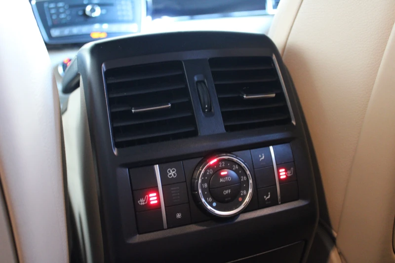 Mercedes-Benz GLE 350 d COUPE AMG HK PANO 360 TV , снимка 14 - Автомобили и джипове - 51508552