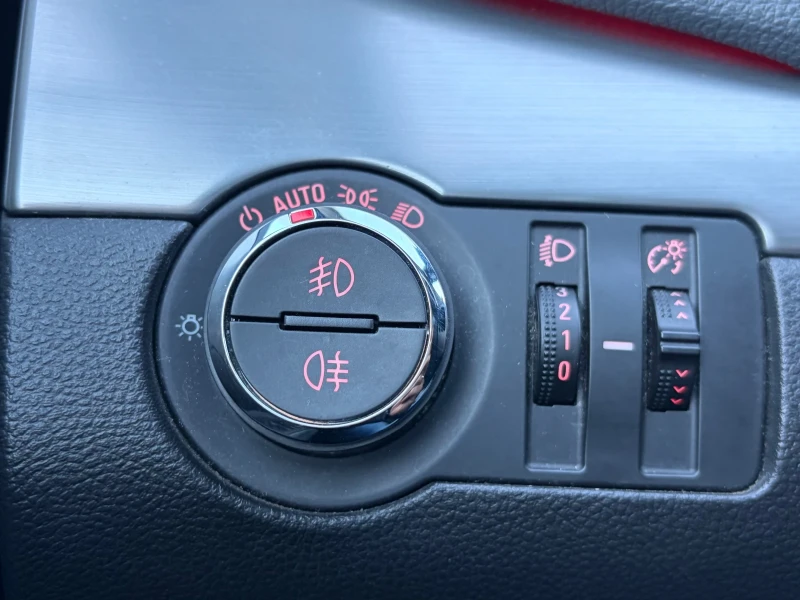 Opel Mokka 1.7CRDI  4x4  NAVI-KAMERA, снимка 10 - Автомобили и джипове - 52745776