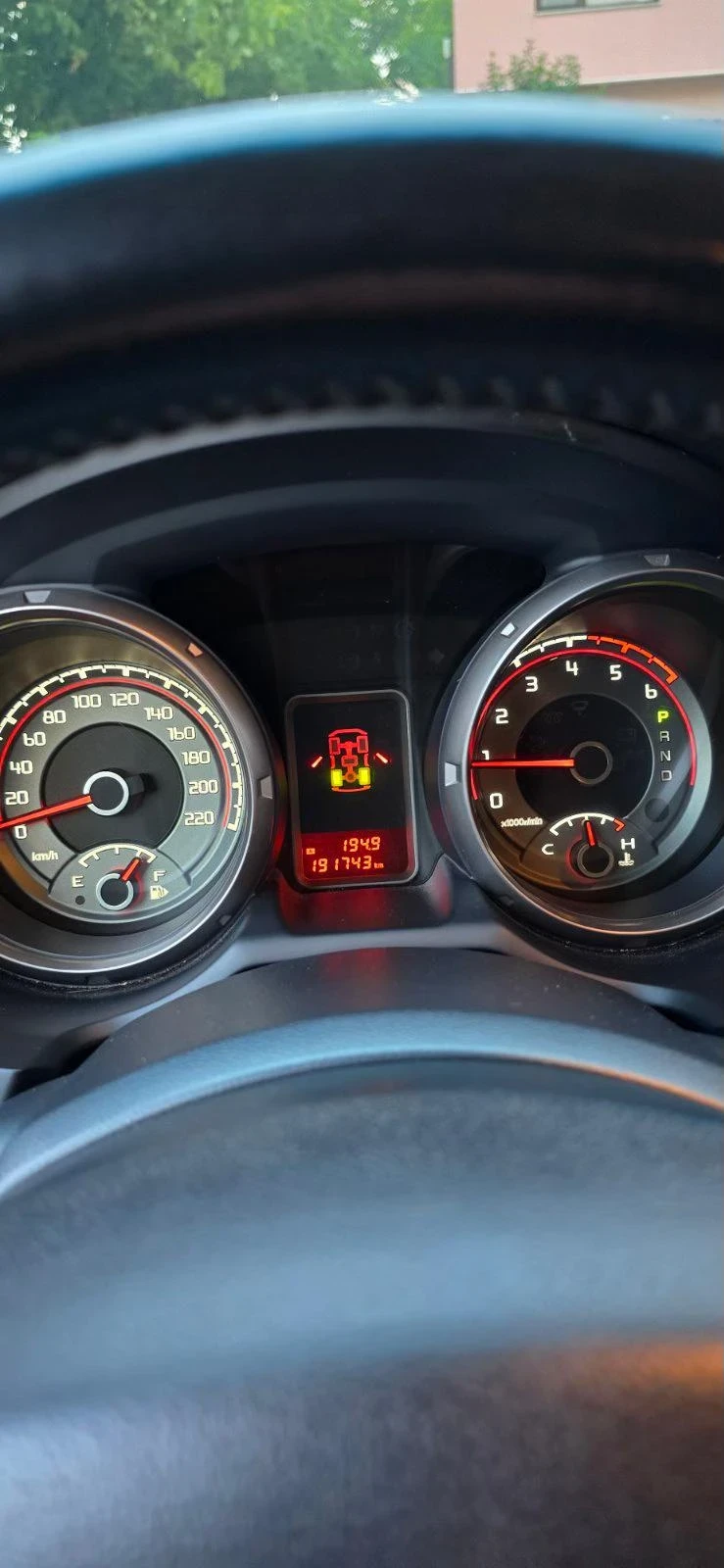 Mitsubishi Pajero 3.2 DI-DC - изображение 7
