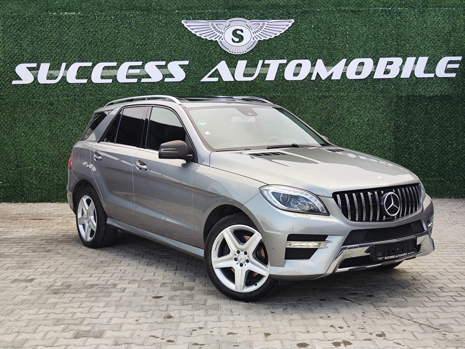 Mercedes-Benz ML 350 AMG*PODGREV*RECARO*DISTRONIC*LIZING - изображение 2