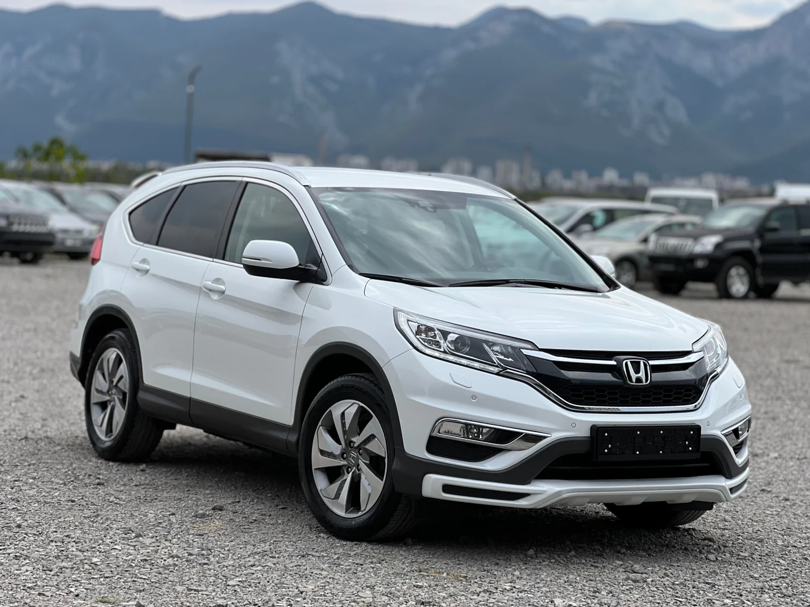 Honda Cr-v 1.6 i-DTEC 160к.с * 4х4* * Face-Lift*  - [1] 