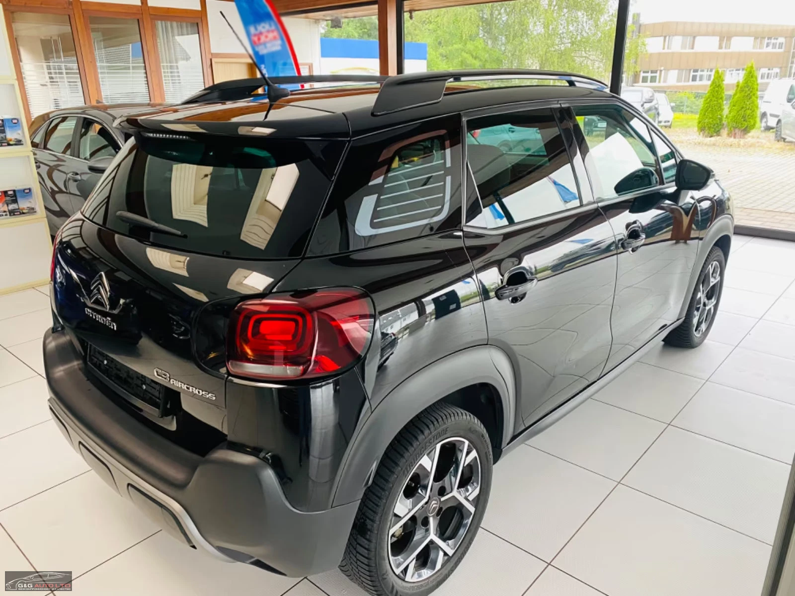 Citroen C3 Aircross 1.2/PURETECH/131HP/CARPLAY/VCONTROL/L.ASSIST/304f - изображение 3