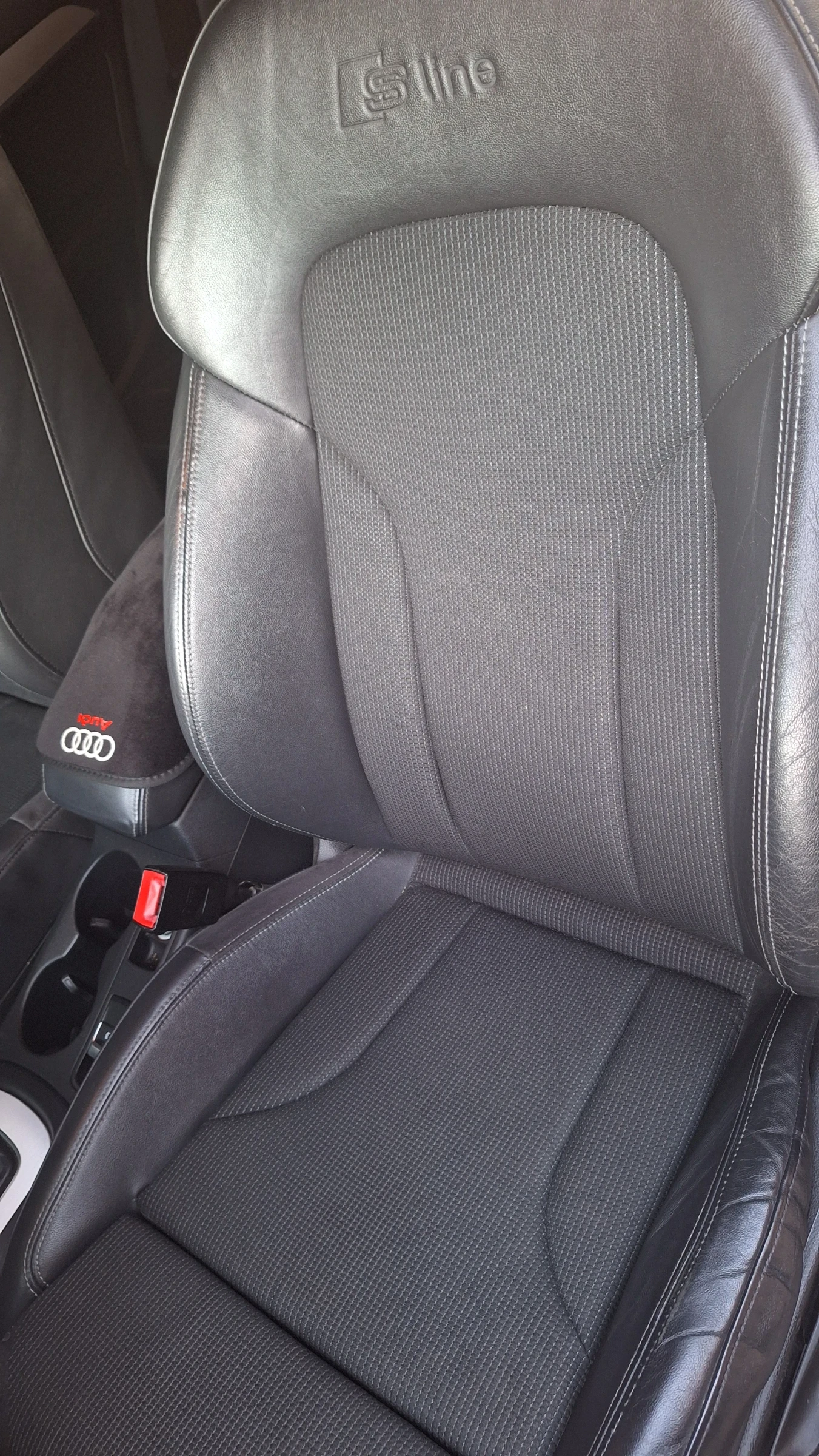 Audi Q3 S-line - изображение 3