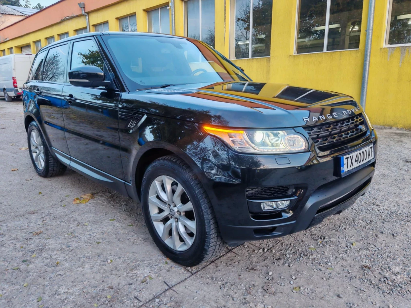 Land Rover Range Rover Sport 3.0 SDV6 HSE - изображение 9