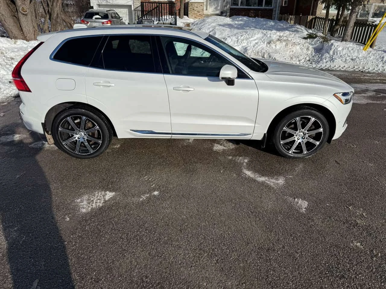 Volvo XC60 * Inscription * CARFAX * ЦЕНА ДО БГ, снимка 3 - Автомобили и джипове - 54070931