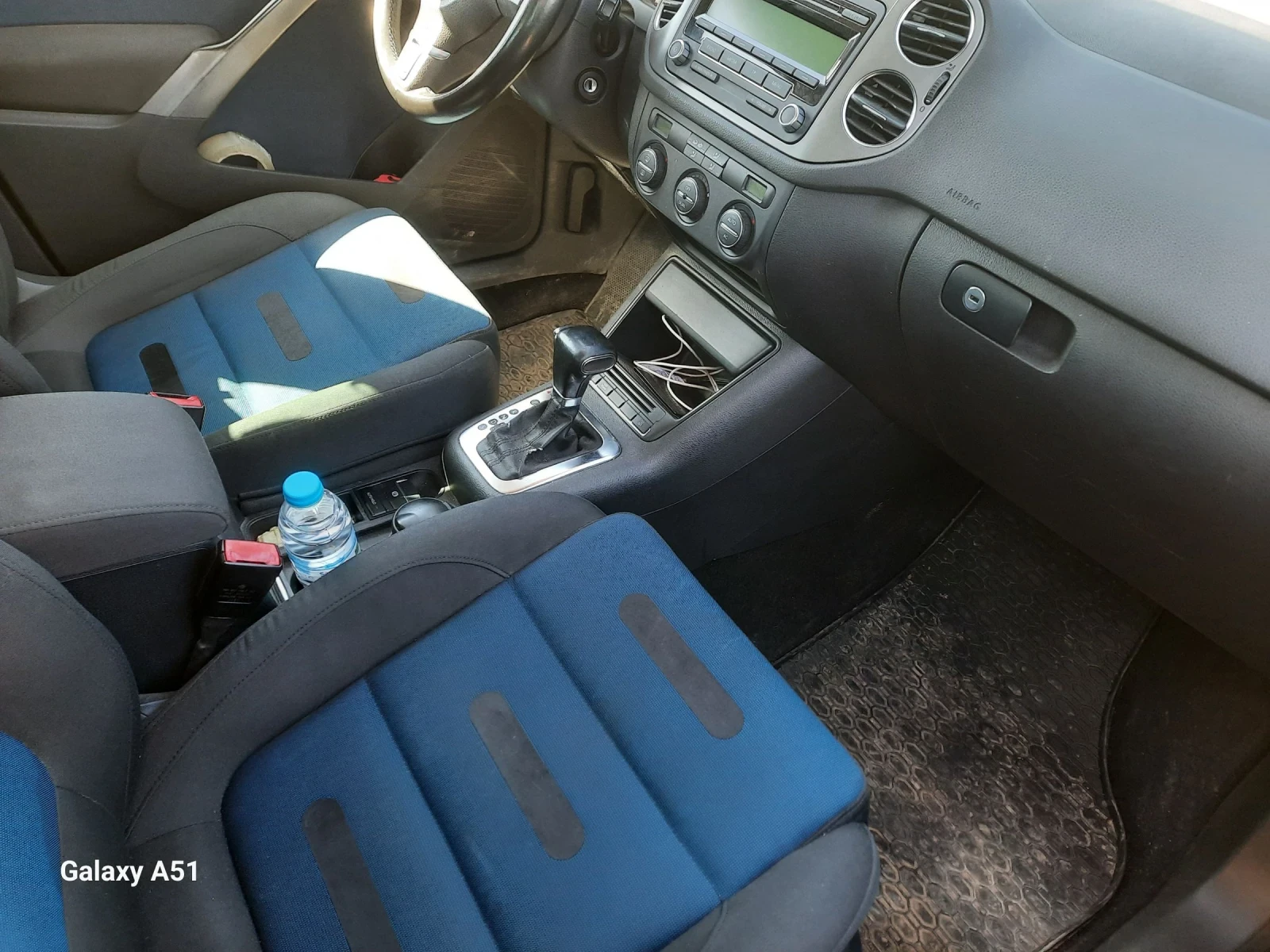 VW Tiguan 2.0 TDI, 4x4, АВТОМАТ , снимка 6 - Автомобили и джипове - 54135484