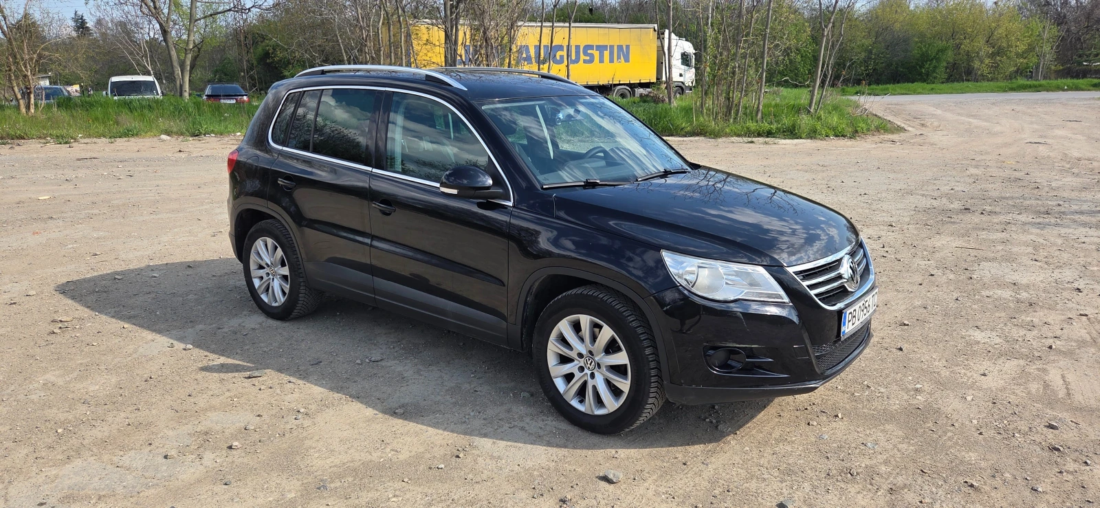 VW Tiguan, снимка 3 - Автомобили и джипове - 54245909