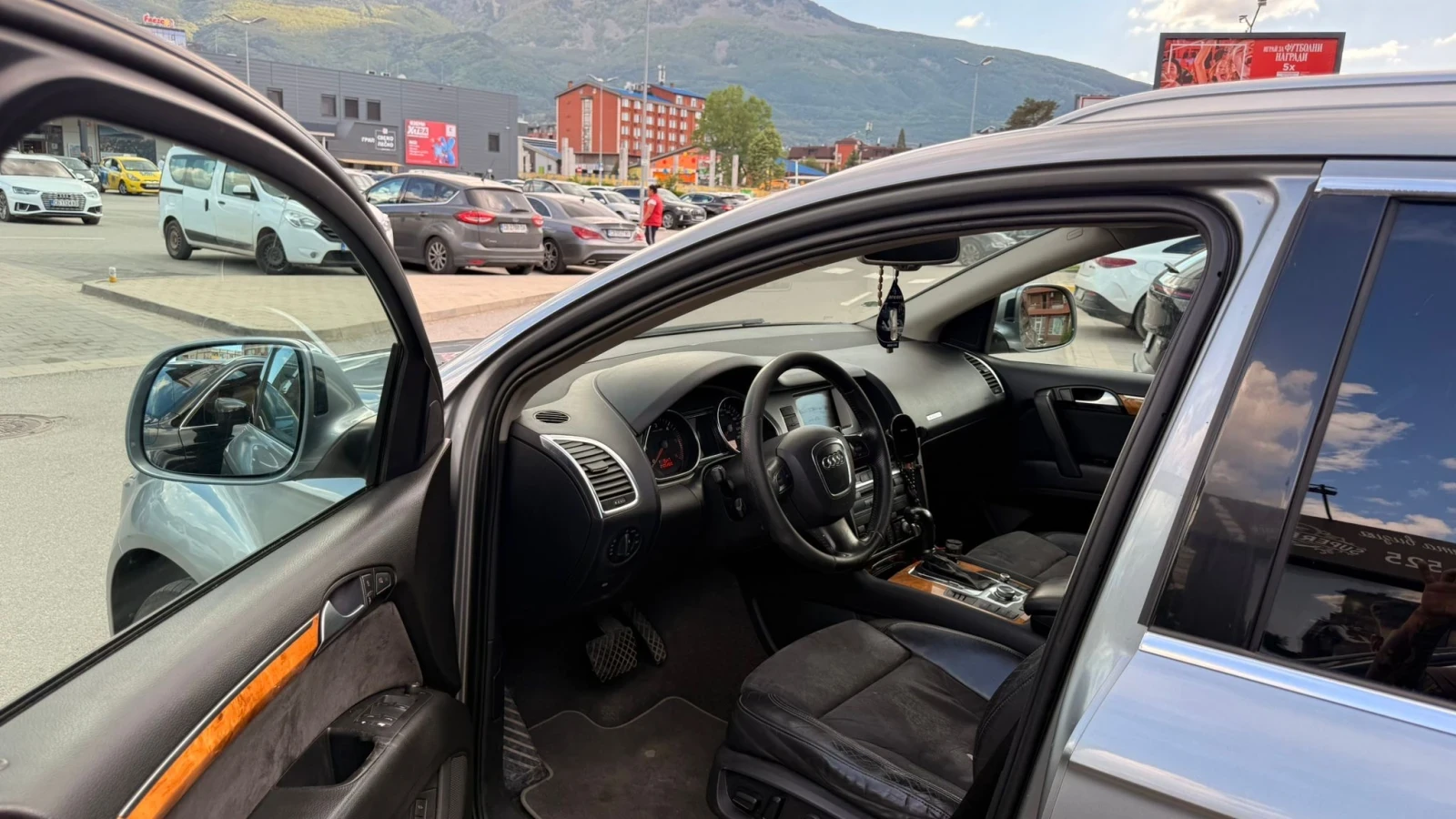 Audi Q7, снимка 5 - Автомобили и джипове - 54720636