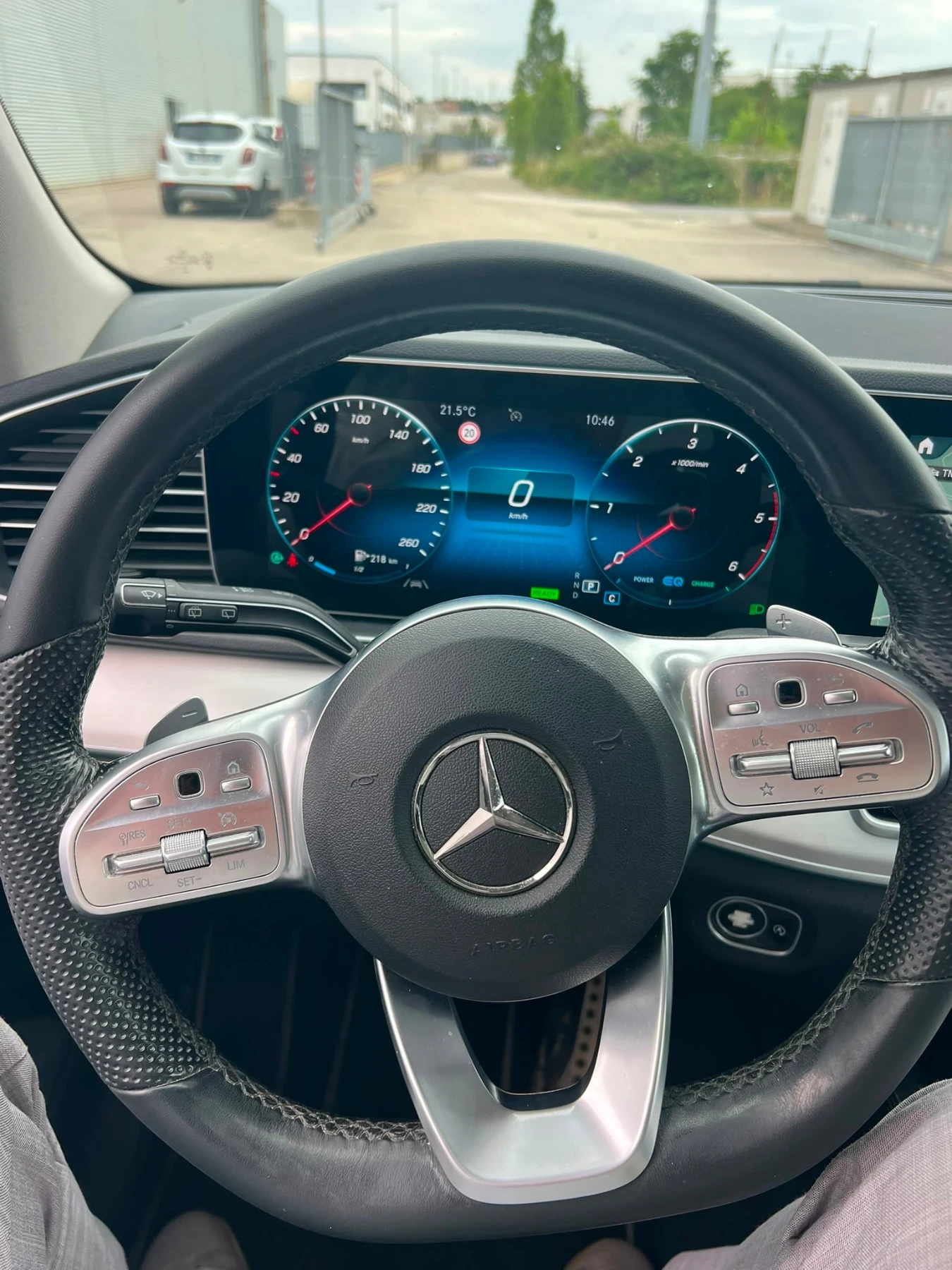 Mercedes-Benz GLE 300 d 4Matic Mild Hybrid Premium Plus, снимка 9 - Автомобили и джипове - 54825335