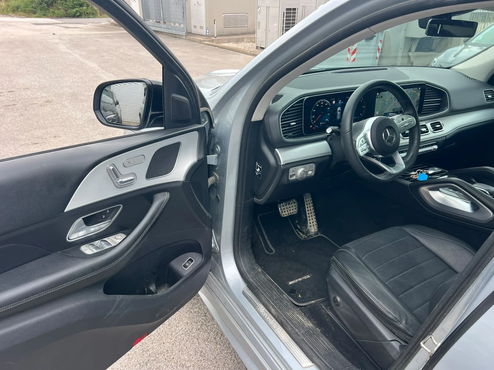 Mercedes-Benz GLE 300 d 4Matic Mild Hybrid Premium Plus, снимка 12 - Автомобили и джипове - 54825335