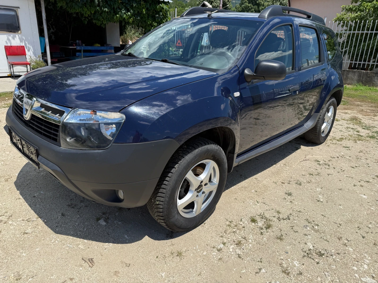 Dacia Duster 1.5 DCI 110 к.с. 4х4, снимка 2 - Автомобили и джипове - 54912341