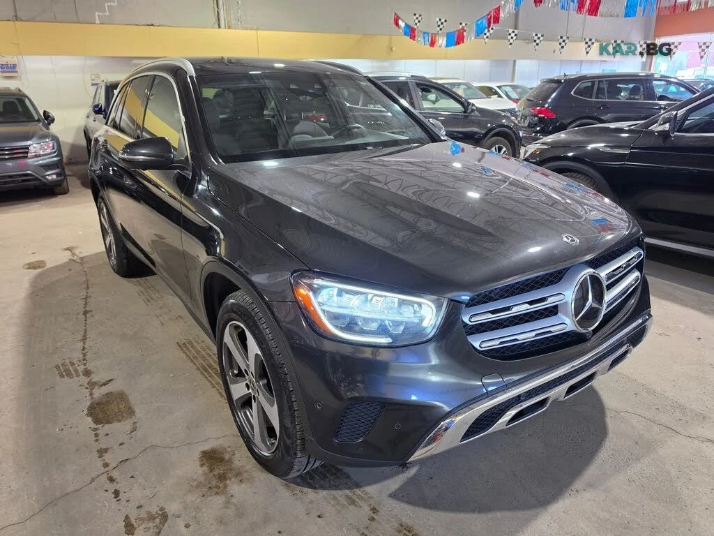 Mercedes-Benz GLC 300 Remote Start * АвтоКредит * (ЦЕНА ДО БГ), снимка 3 - Автомобили и джипове - 55052961