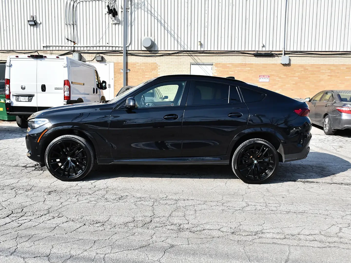 BMW X6 40i* X-Drive* B58* Distronic* 1 собственик, снимка 2 - Автомобили и джипове - 55145519