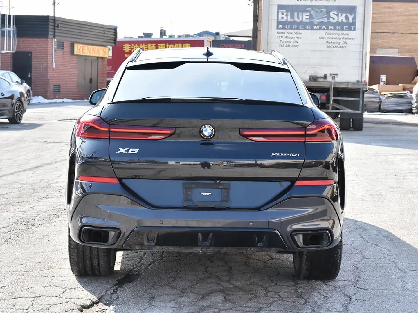 BMW X6 40i* X-Drive* B58* Distronic* 1 собственик, снимка 4 - Автомобили и джипове - 55145519