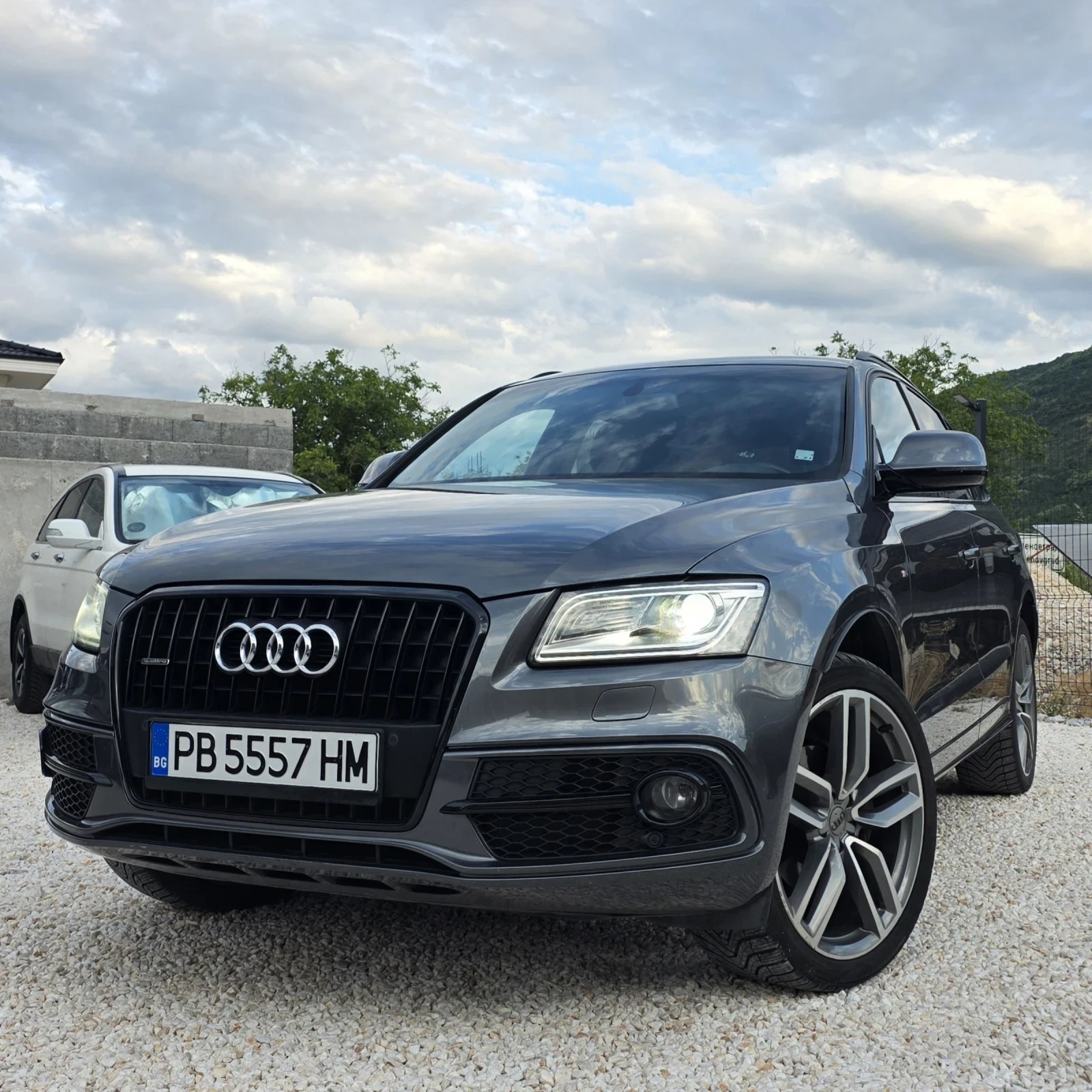 Audi Q5 С-История S-Leine Keyless Go Panorama Navi 4х4 