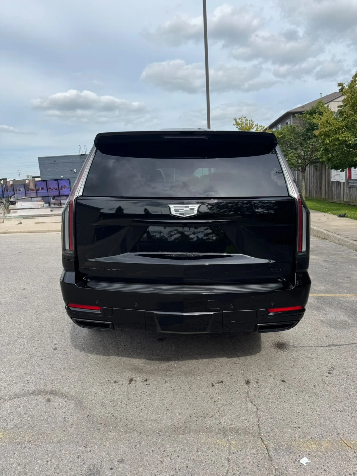 Cadillac Escalade * 4WD Platinum Sport * CARFAX * БЕЗ ПЪРВОНАЧАЛНА В, снимка 4 - Автомобили и джипове - 56116492