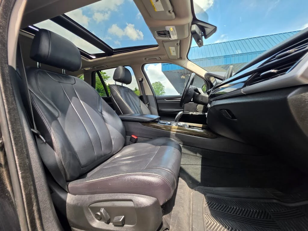 BMW X5 xDrive35i * Панорама * 360* АвтоКредит (ЦЕНА ДО БГ, снимка 17 - Автомобили и джипове - 56204228