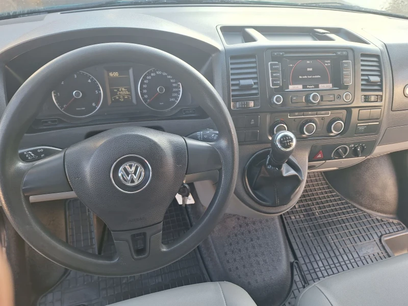 VW T5 2.0TDI  4X4 KLIMA  6СК. ТОП, снимка 9 - Бусове и автобуси - 48731287