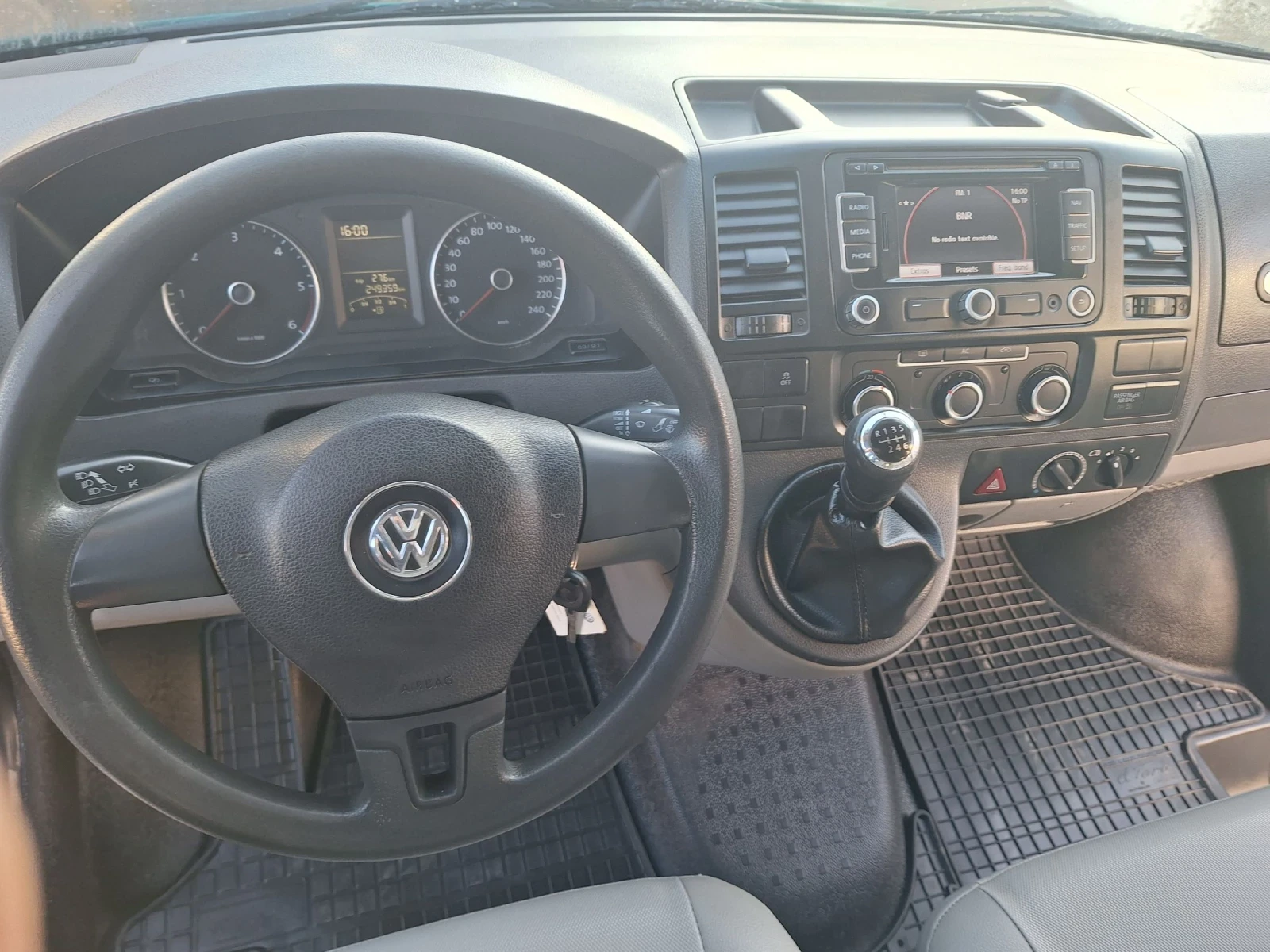 VW T5 2.0TDI  4X4 KLIMA  6СК. ТОП - изображение 9