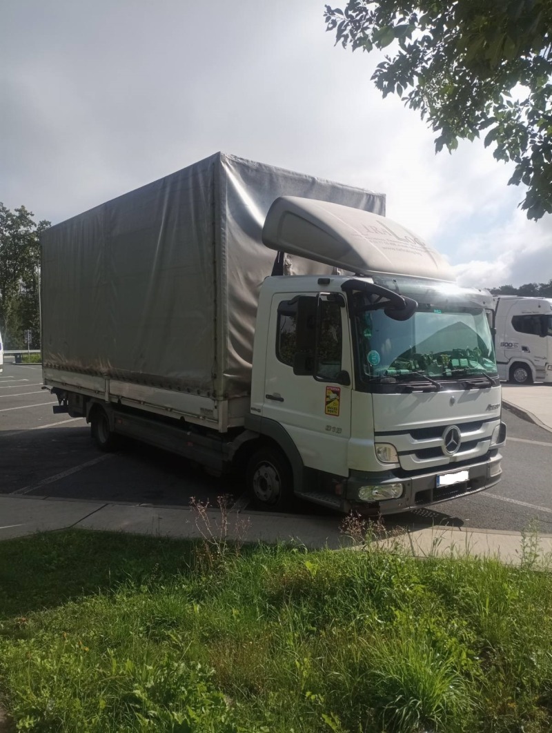 Mercedes-Benz Atego 818 Борд E5 легло