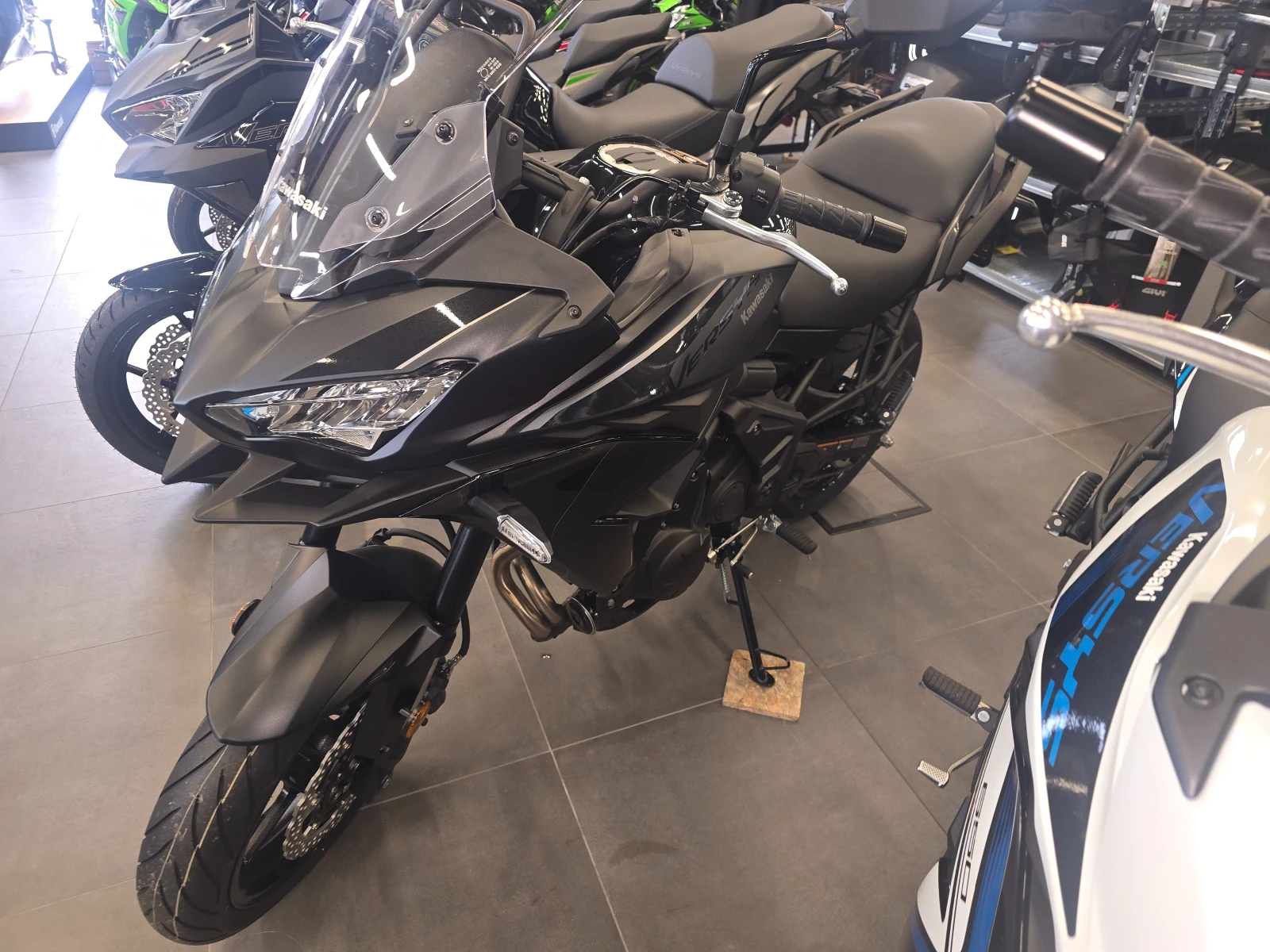 Kawasaki Versys 650 2025!!! NEW!!!! KM= 0!!!, снимка 1