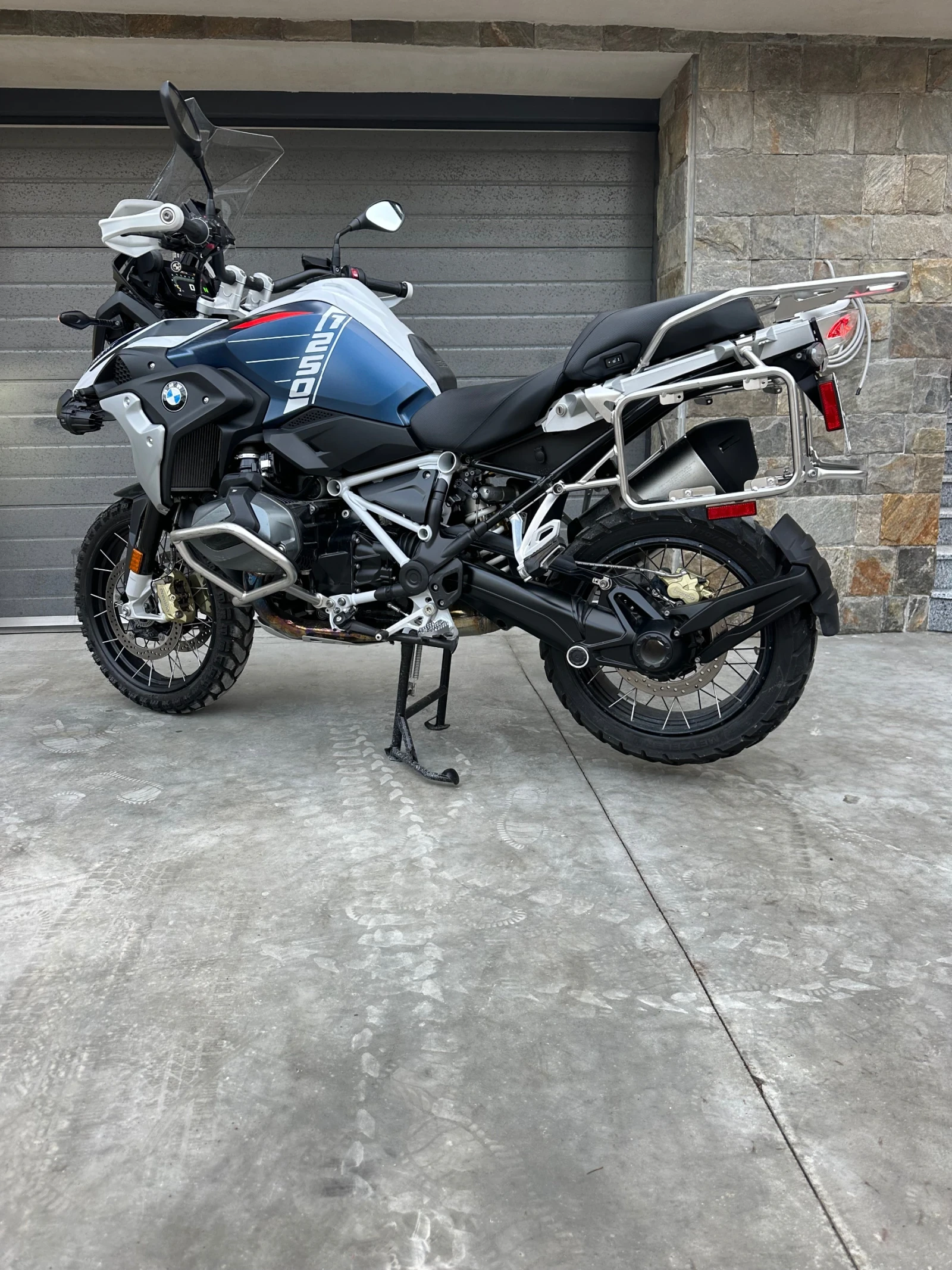 BMW R  - изображение 2