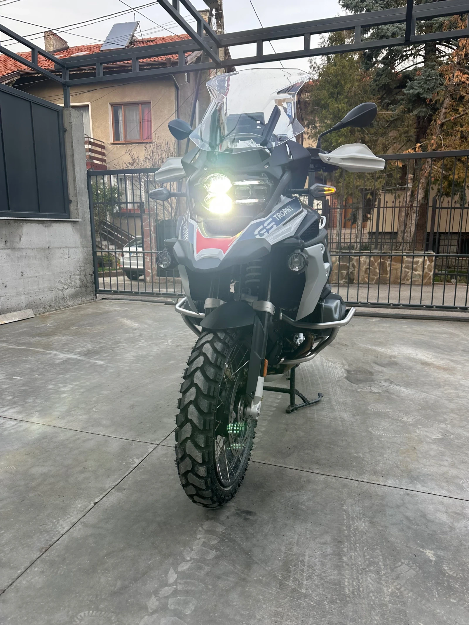 BMW R | Mobile.bg   1