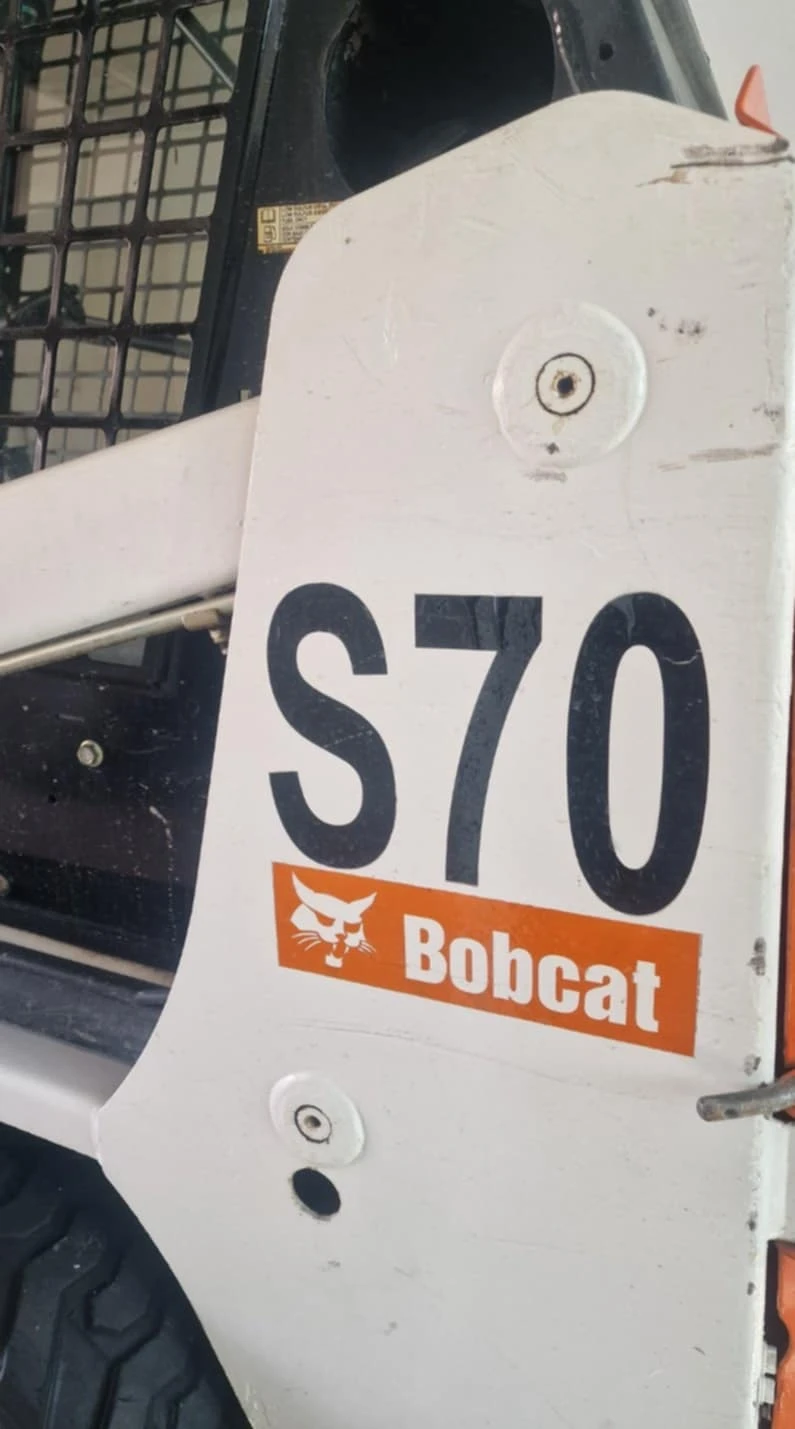 Мини челни товарачи Bobcat S70, снимка 15 - Индустриална техника - 53854675
