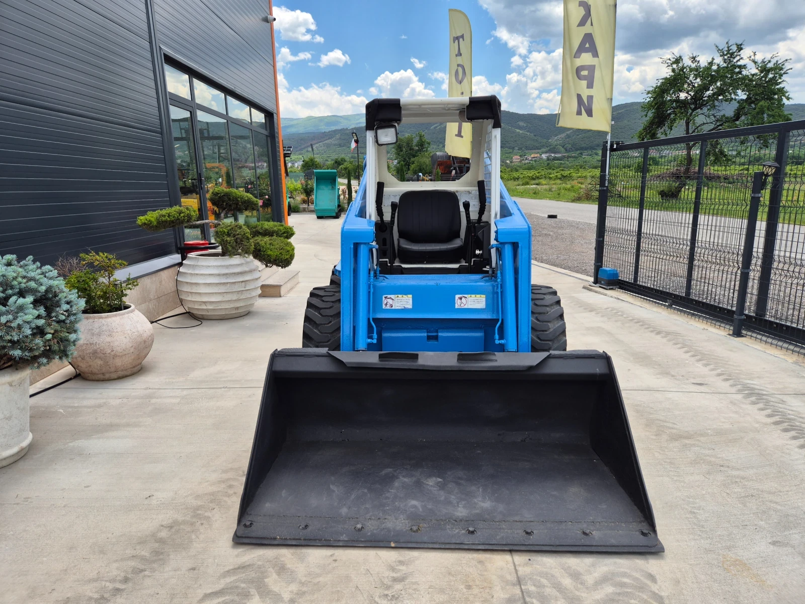 Мини челни товарачи Bobcat TCM 610 SSL / ПЕРФЕКТЕН ТЕХНИЧЕСКИ ! - изображение 7