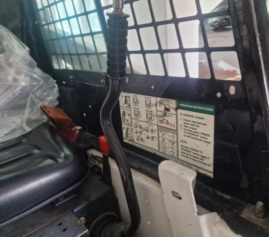 Мини челни товарачи Bobcat S70, снимка 10 - Индустриална техника - 53854675