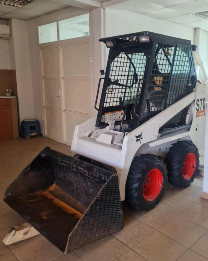 Мини челни товарачи Bobcat S70