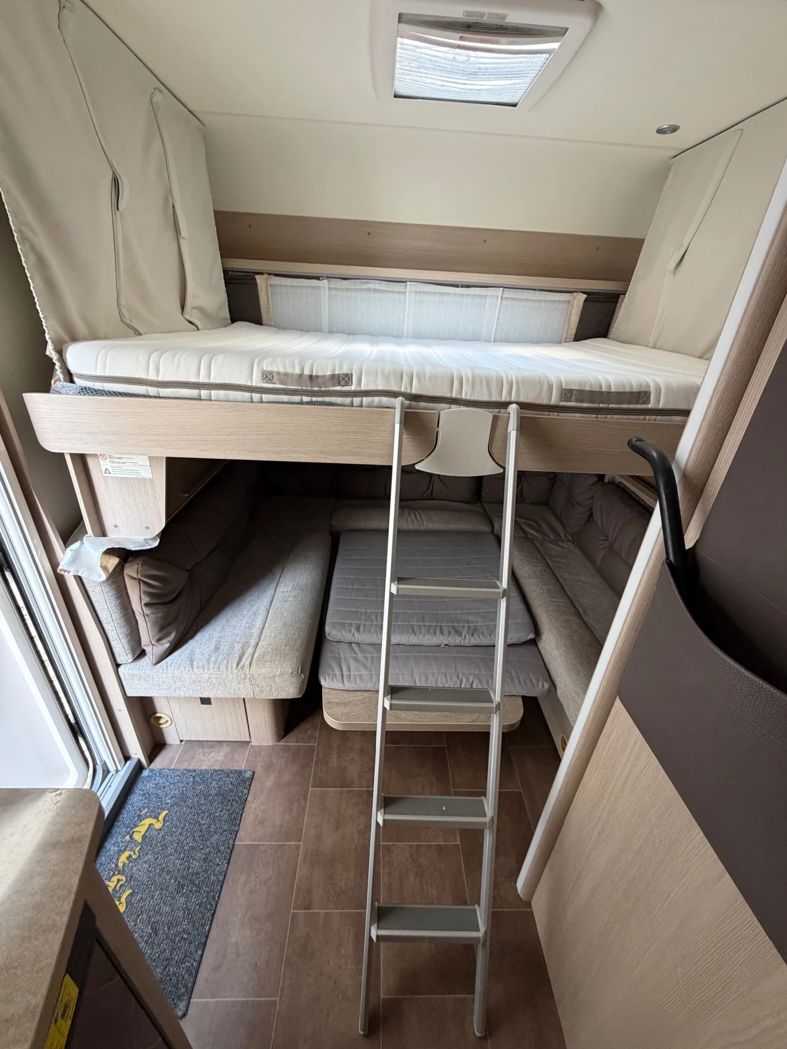Каравана Bursner Averso Plus 510 TK, снимка 8 - Каравани и кемпери - 54931571