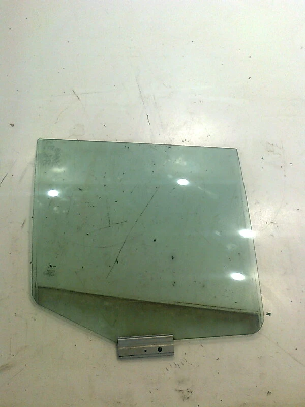 стъкло врата задно дясно за Сааб 9-5 2,0 турбо 