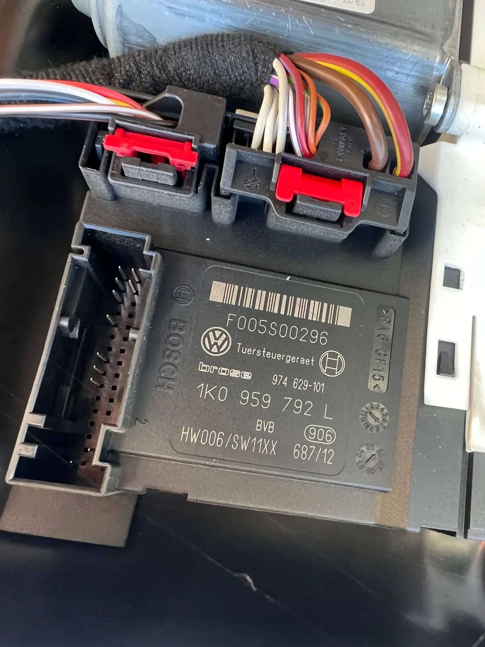 1K0959792L 980852-112    .   VW CC PASSAT 6  1K0 959 792 L | Mobile.bg   2