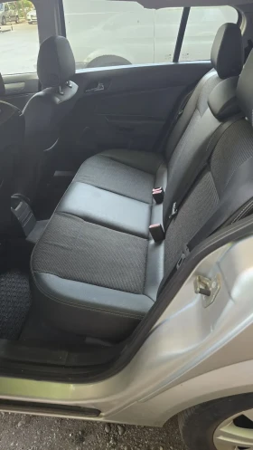 Opel Astra H, снимка 8
