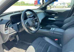 Mercedes-Benz E 200 AMG-Line, снимка 5