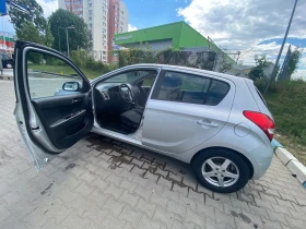 Hyundai I20 1.6 CRDi, снимка 2