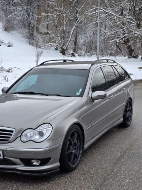 Mercedes-Benz C 320 CDI, снимка 17