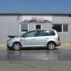 VW Touran 1.6 FSI | Mobile.bg    3