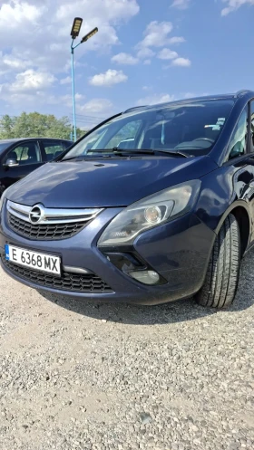 Обява за продажба на Opel Zafira Бензин-Метан ~11 990 лв. - изображение 1