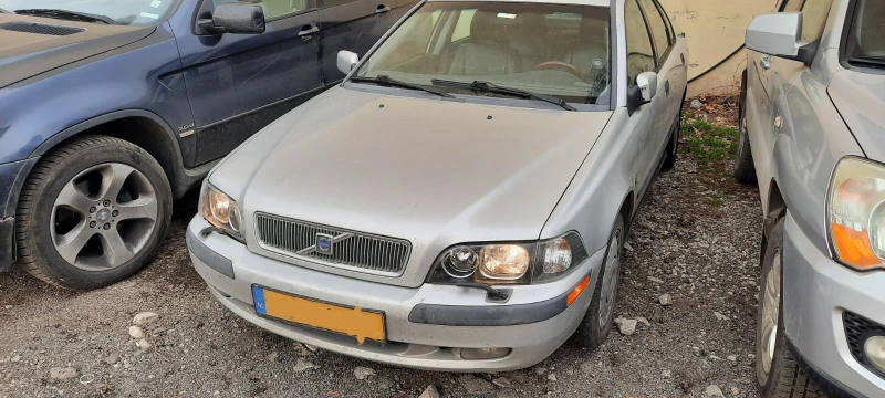 Volvo S40 1, 8, снимка 5 - Автомобили и джипове - 48467195