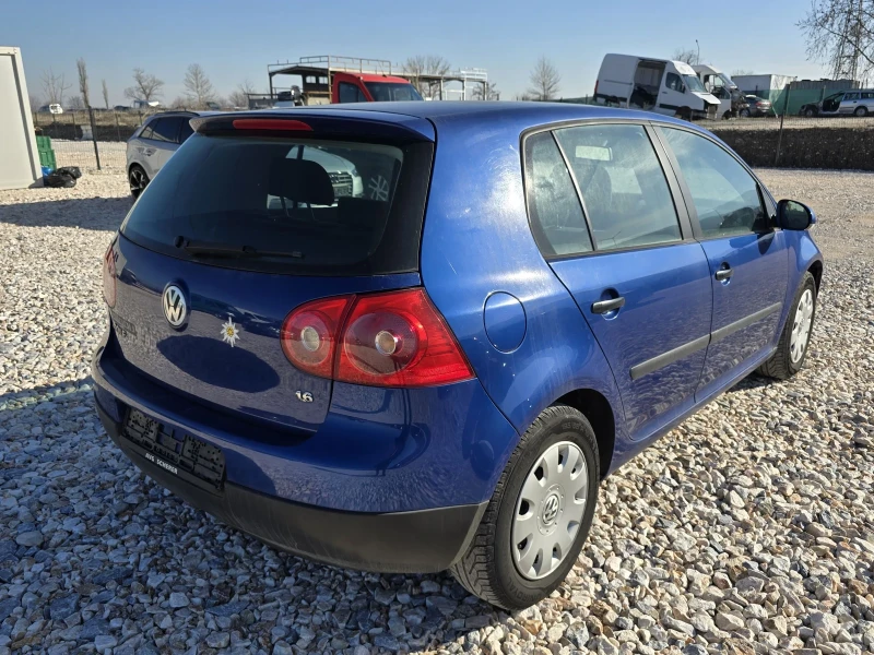 VW Golf 1.6i-102ks, снимка 5 - Автомобили и джипове - 48580507