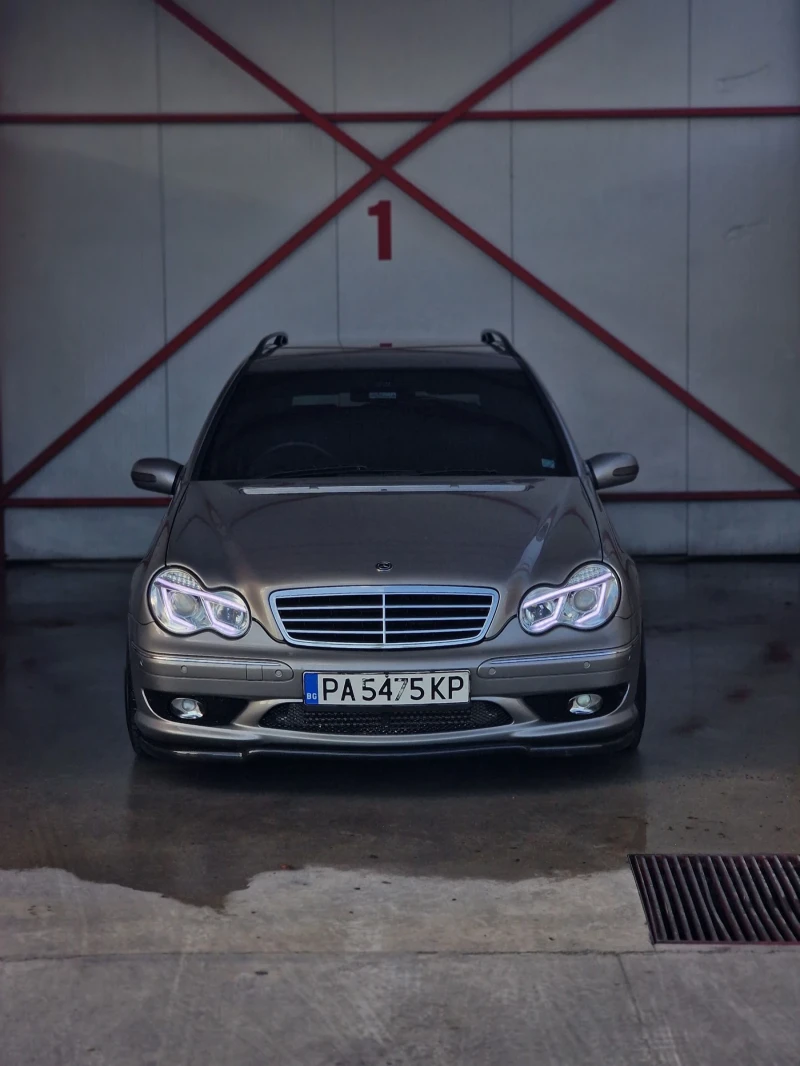 Mercedes-Benz C 320 CDI, снимка 1 - Автомобили и джипове - 49182351