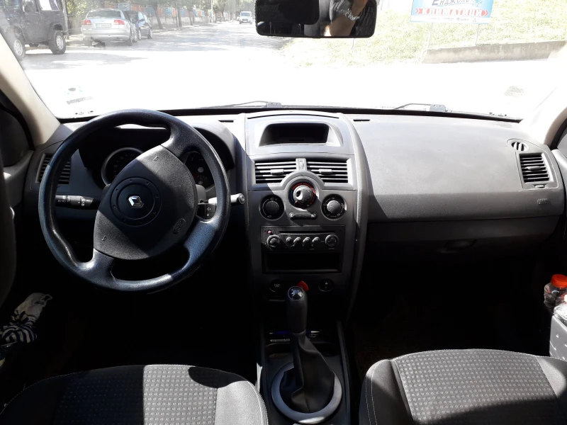 Renault Megane Grandtour II, снимка 5 - Автомобили и джипове - 51343307